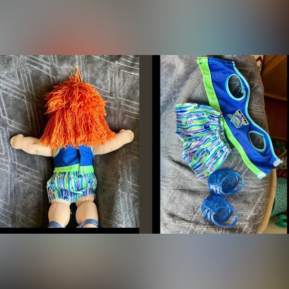 Cabbage Patch vintage Hasbro 15” red/blue doll in CPK clothes - children - Picture 7 of 17